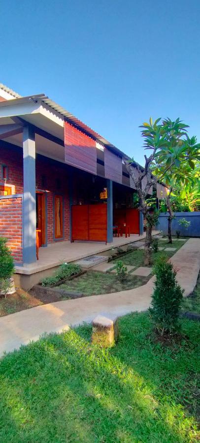 Tunjung Guest House Lovina Beach Buleleng  Luaran gambar