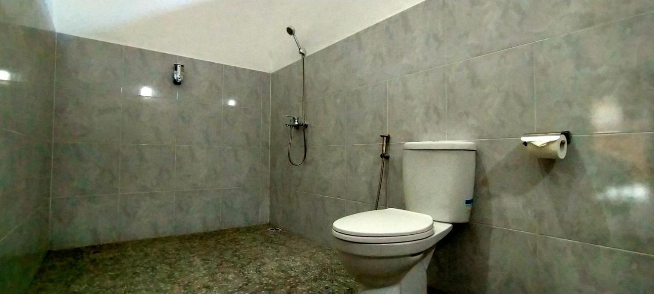 Tunjung Guest House Lovina Beach Buleleng  Luaran gambar